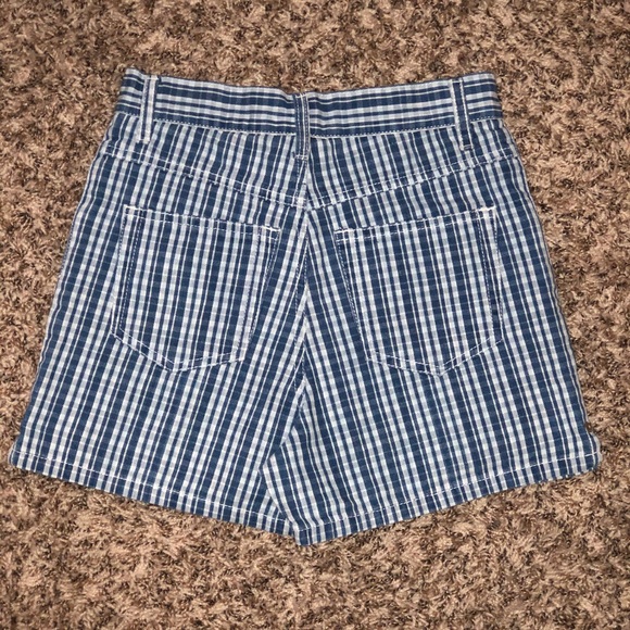 Women’s shorts - Picture 2 of 4